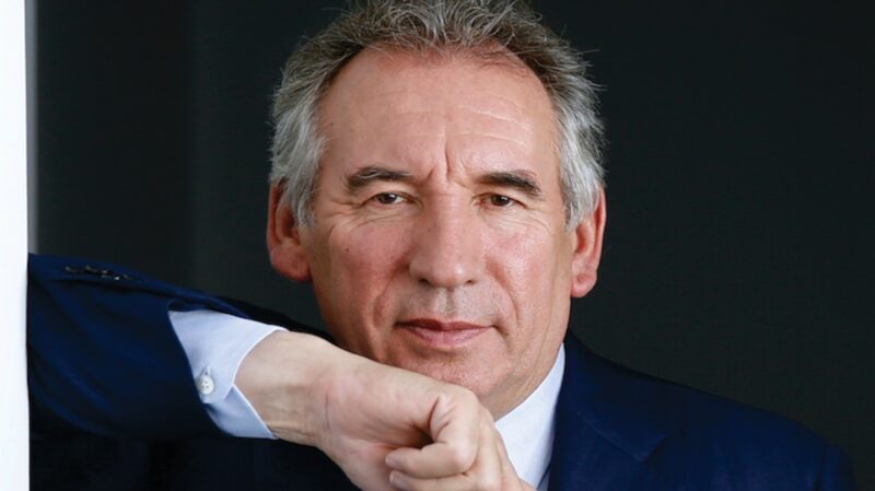 Assurance des Maires François Bayrou à l'Écoute des Collectivités Territoriales zoomassurance.fr