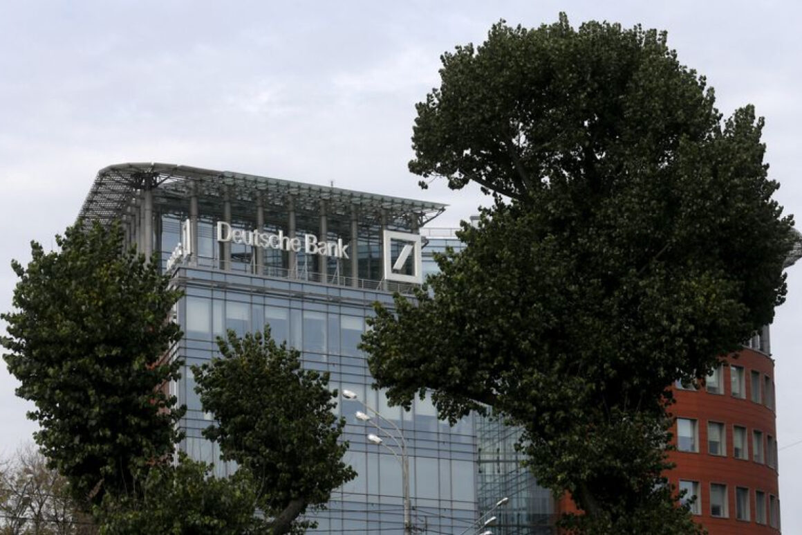 Un tribunal russe saisit des actifs de Deutsche Bank et Commerzbank