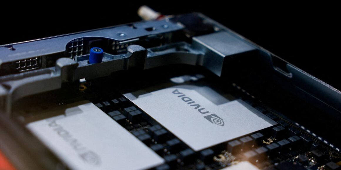 La société Nvidia affectée par de nouvelles restrictions aux exports de puces d’IA vers la Chine
