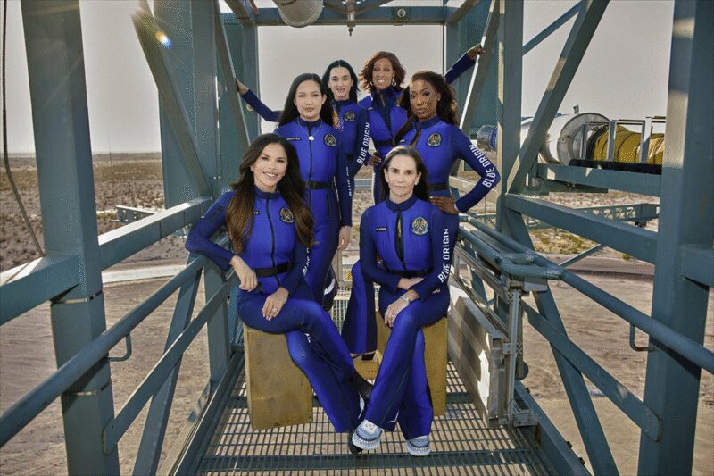 Blue Origin : premier vol spatial exclusivement féminin avec Katy Perry et Lauren Sanchez