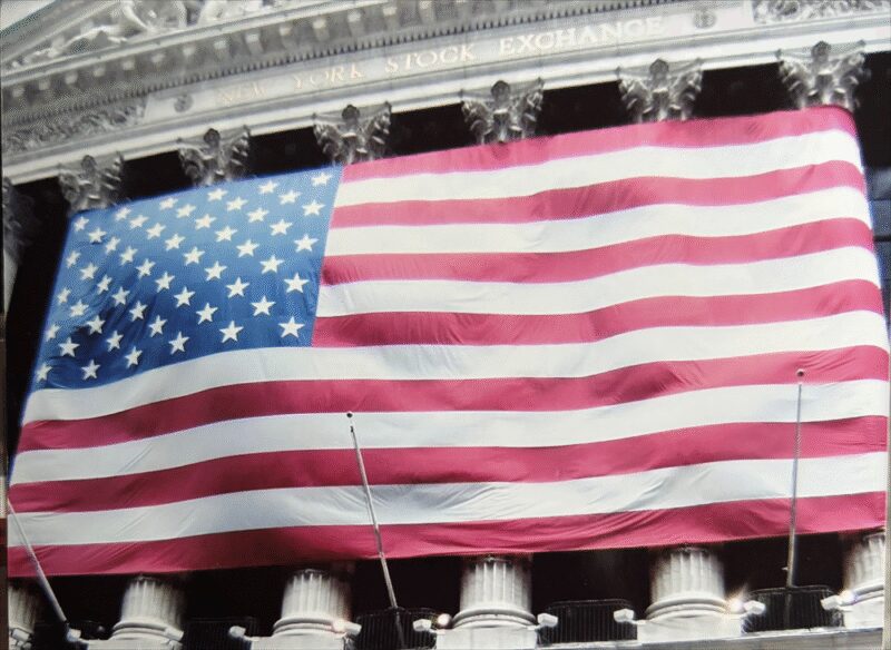 Wall Street sous pression avec Nvidia, en attendant Powell et les 'stats'