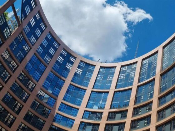 Léger rebond des ventes au détail dans la zone euro