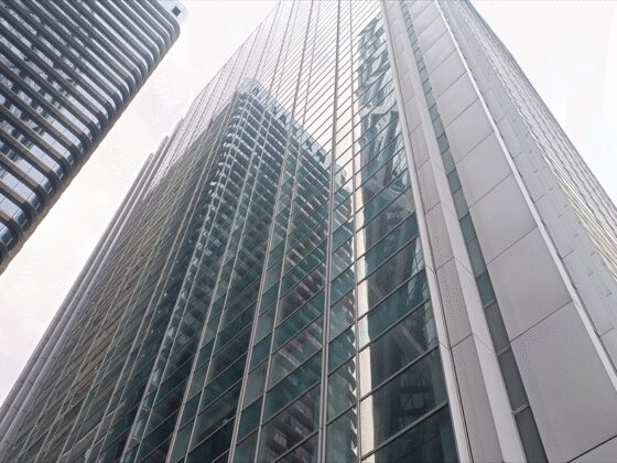 Les SCPI de bureaux d'Amundi Immobilier enchaînent les baisses de prix