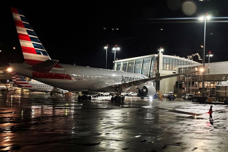American Airlines abandonne son objectif de bénéfice pour 2025