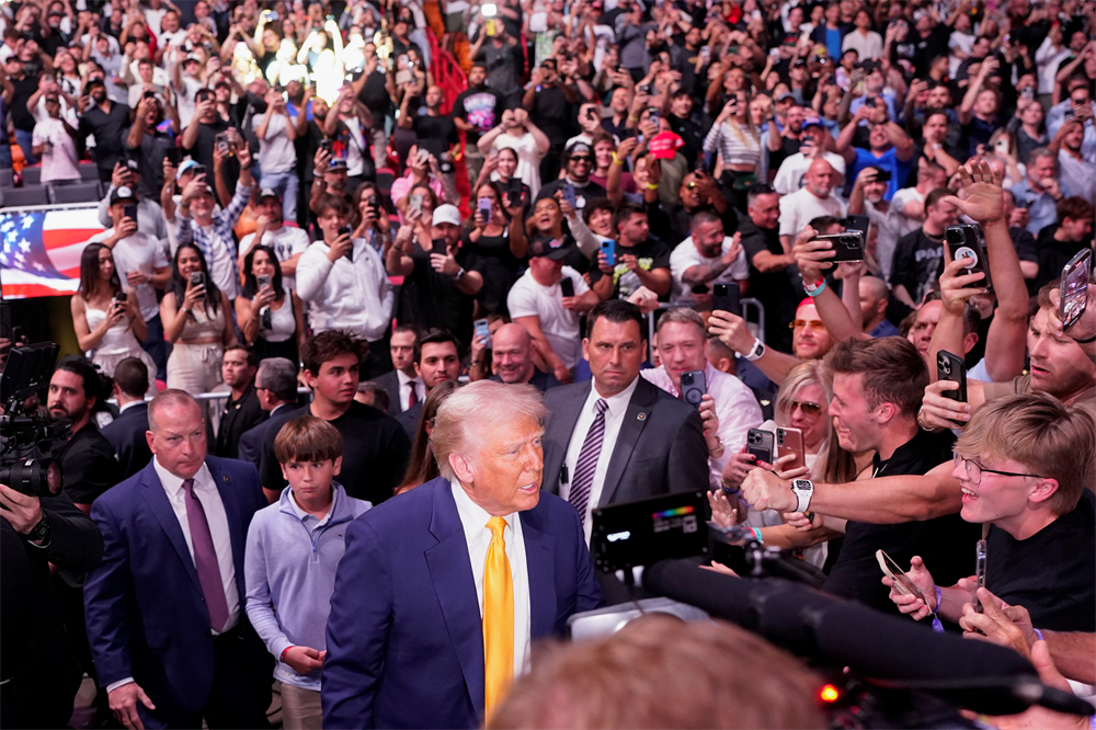 100 jours de Trump : le président le moins populaire depuis plus de 70 ans
