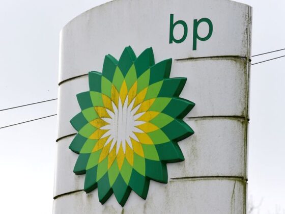 BP fait état d'un bénéfice inférieur au consensus au T1