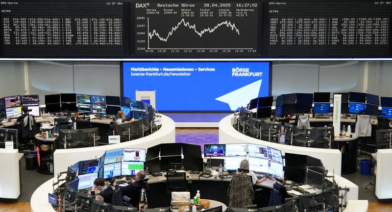 L'Europe consolide après une pluie de résultats de sociétés