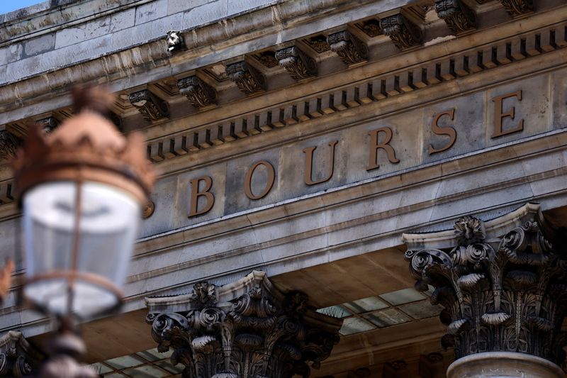 Indécision en vue en Europe, résultats et indicateurs au premier plan