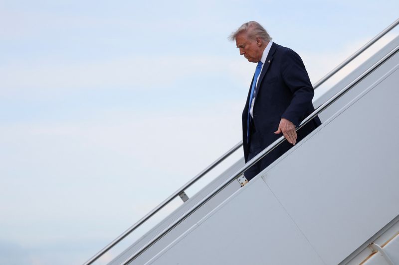 Donald Trump présente un budget 2026 axé sur la défense et la sécurité intérieure
