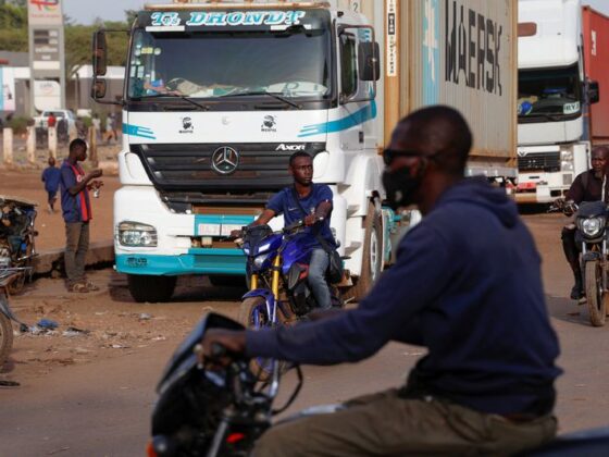 Le Mali suspend les activités politiques pour préserver l’ordre public