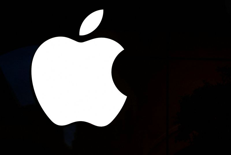 Apple envisage d'intégrer les offres des spécialistes de l'IA dans Safari