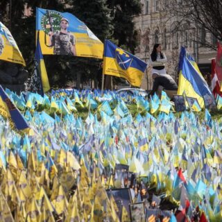 Le cessez-le-feu en vigueur dans les villes ukrainiennes, bombardements à Soumy