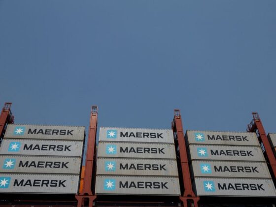 Maersk revoit à la baisse ses prévisions annuelles pour le marché mondial des conteneurs