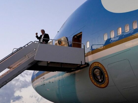 Trump acceptera le Boeing 747-8 du Qatar si l'offre est conforme à la loi-Maison blanche
