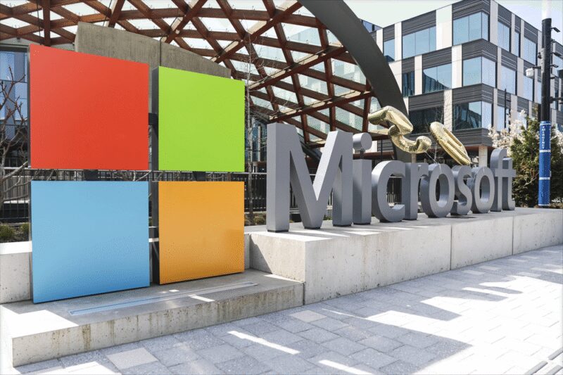 Microsoft va licencier 6.000 personnes
