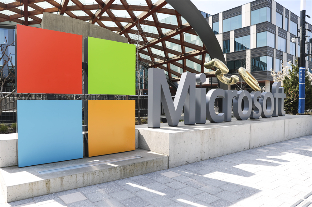 Microsoft va licencier 6.000 personnes