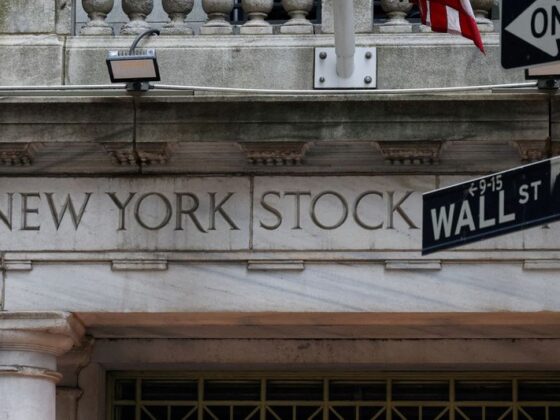 Le S&P 500 et le Nasdaq terminent en hausse, mais le Dow Jones recule après UnitedHealth