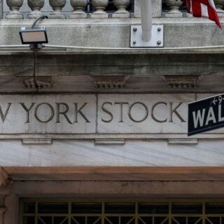 Wall Street finit encore en ordre dispersé après Powell