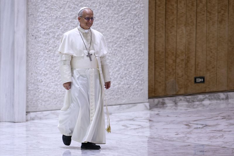 La dignité des migrants doit être respectée, dit le pape Léon XIV