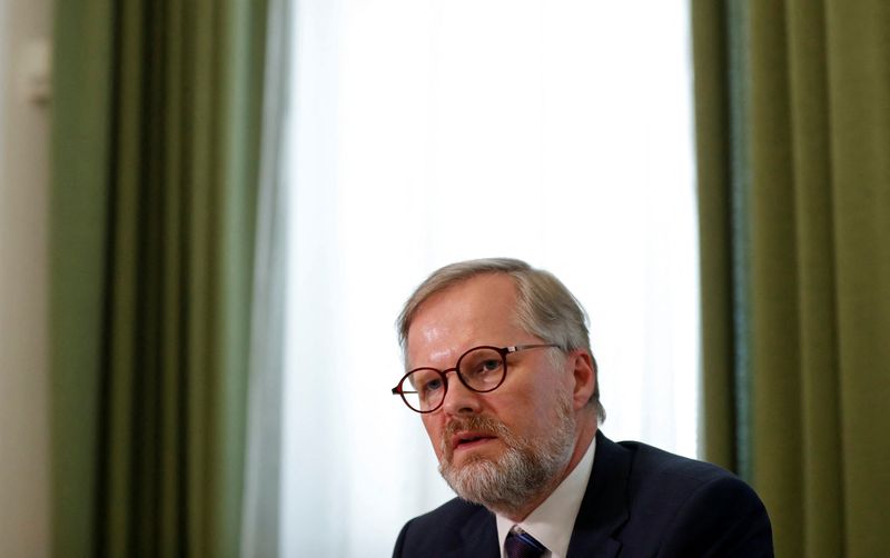 Les recours d'EDF sur le contrat nucléaire nuisent à la sécurité nationale, dénonce le PM tchèque