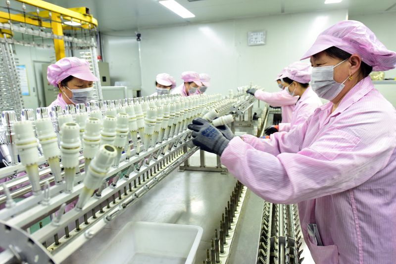 Chine-Production industrielle et ventes au détail ralentissent en avril