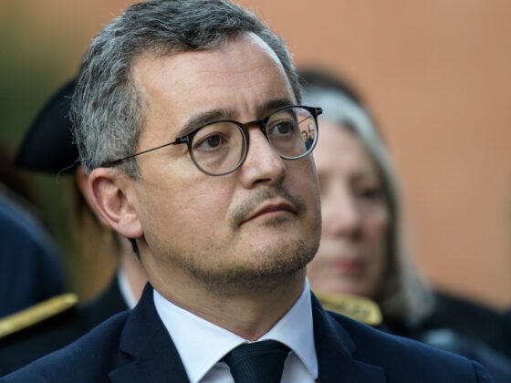Non aux espèces, oui aux cryptos – Gérald Darmanin souhaite supprimer l’argent liquide pour lutter contre les points de deal