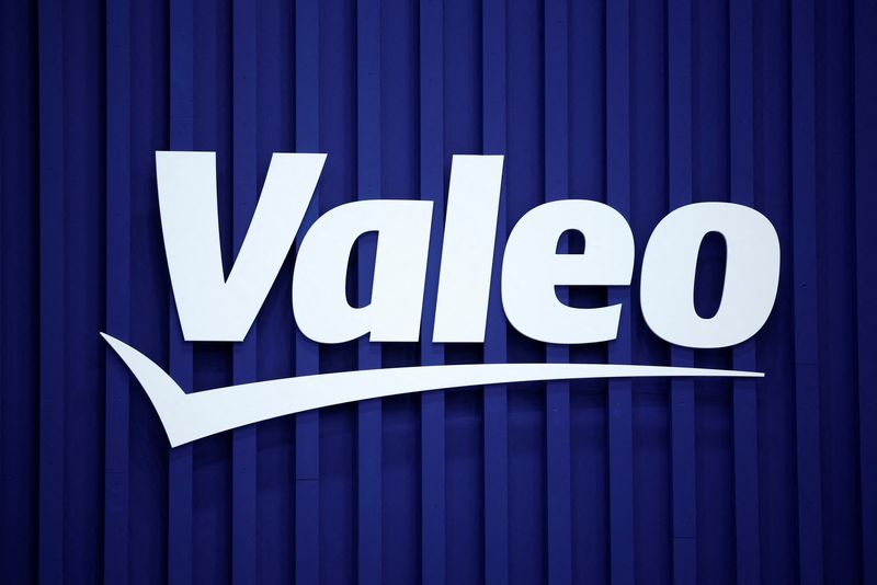 Valeo annonce être en avance sur son programme d'économies, dit son DG