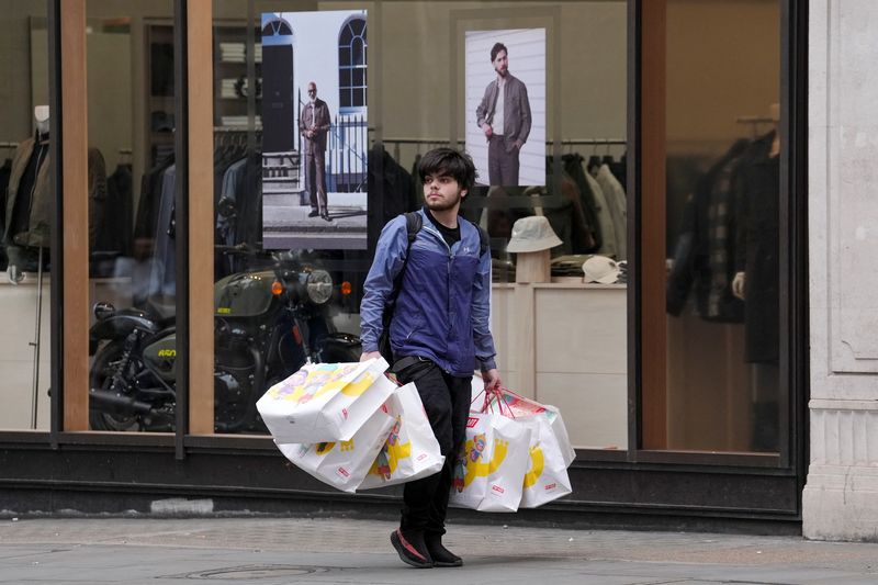 Grande-Bretagne : Hausse plus forte que prévu des ventes au detail en avril