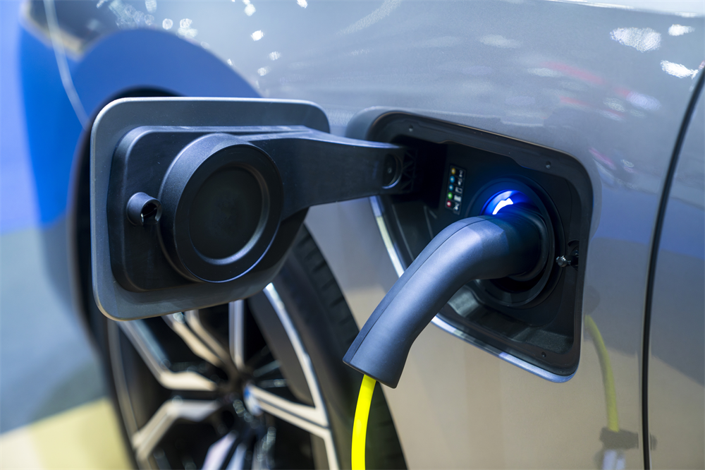 Ventes de véhicules électriques : du mieux en avril