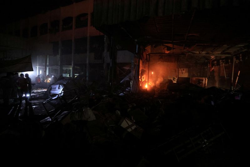 Gaza: Israël frappe une ancienne école, 20 morts selon les autorités