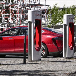 Tesla : les ventes plongent en Europe