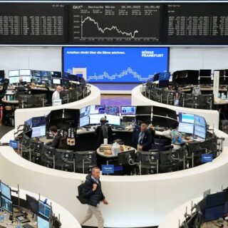 L'Europe termine dans le rouge, les investisseurs attendent Nvidia