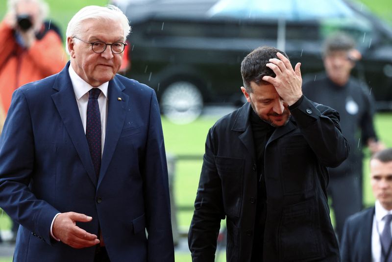 À Berlin, Zelensky a annoncé des accords dans le secteur de la défense