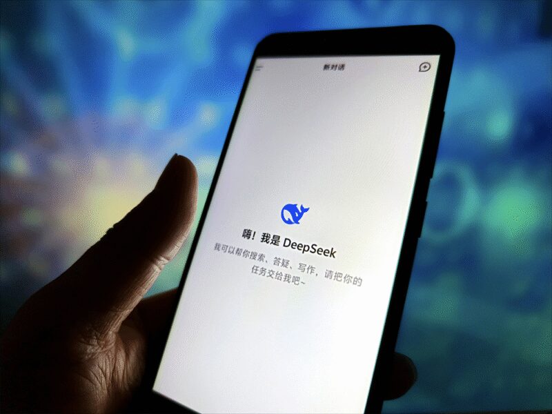 IA : DeepSeek met à jour son modèle de raisonnement R1