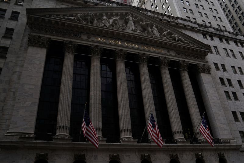 Wall Street ouvre dans le rouge avec l'incertitude sur les droits de douane
