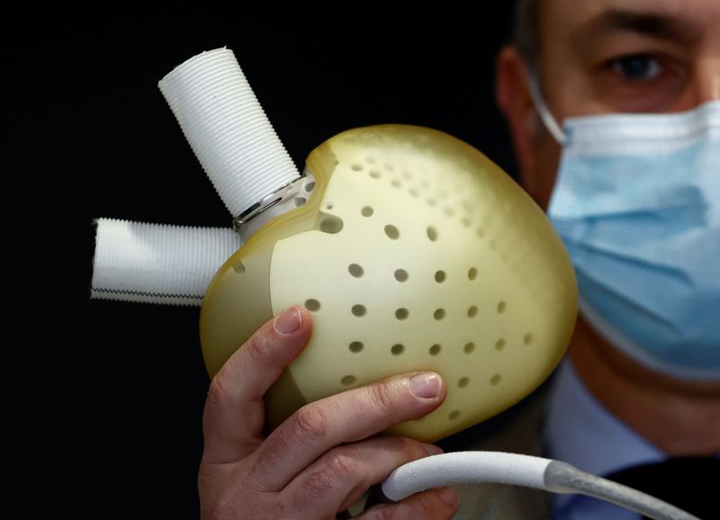 Carmat annonce les premières implantations commerciales hors Union européenne d'Aeson®
