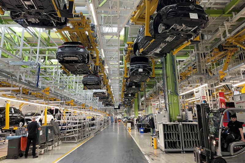 Allemagne: La production industrielle baisse plus que prévu en avril