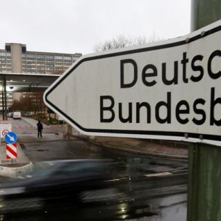 Allemagne-Il faudra des années pour que les dépenses publiques stimulent la croissance