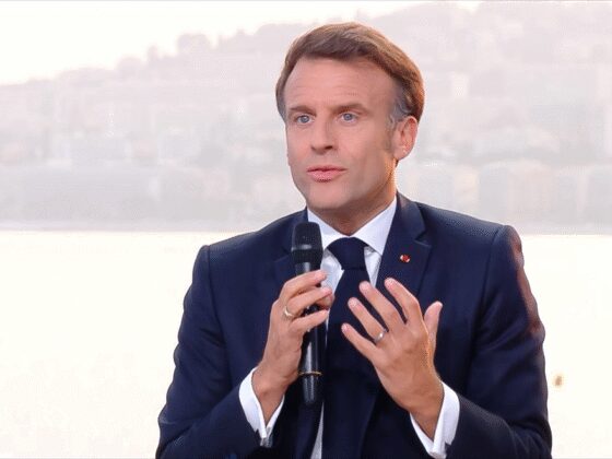 Emmanuel Macron veut interdire les réseaux sociaux aux moins de 15 ans