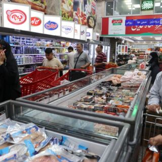 À Téhéran, la population se prépare à l'intensification des frappes israéliennes