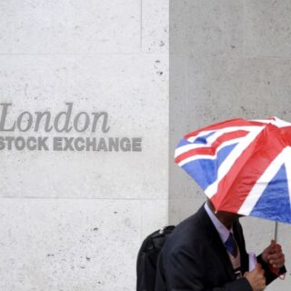 L'Europe boursière finit dans le rouge sur fond de tensions accrues au Moyen-Orient