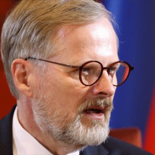 République tchèque : le gouvernement fragilisé après un don en cryptomonnaie jugé douteux