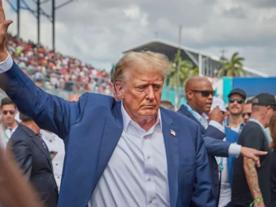 Donald Trump réduit sa participation dans World Liberty Financial et empoche des millions