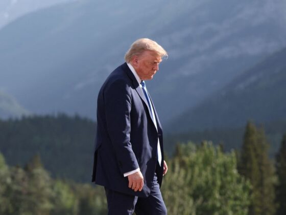 Un format réduit pour le sommet de l'Otan, afin d'éviter que Trump ne s'ennuie et parte, selon le FT
