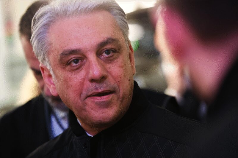 Renault : "Je ne prends pas la fuite", assure Luca de Meo