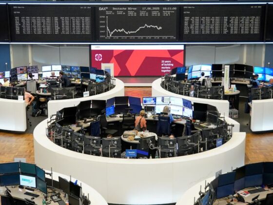 L'Europe attendue en légère hausse, les Etats-Unis se donnent du temps au Proche-Orient