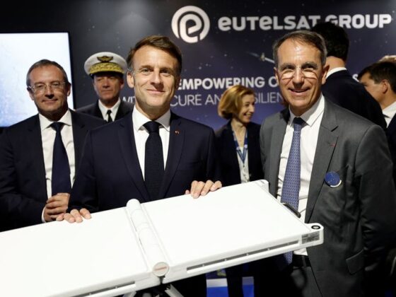 Eutelsat s'envole en Bourse, l'Etat français va devenir son premier actionnaire