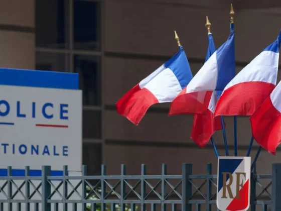 Paris-Dubaï : un couple arrêté pour soupçons de blanchiment d'argent en crypto