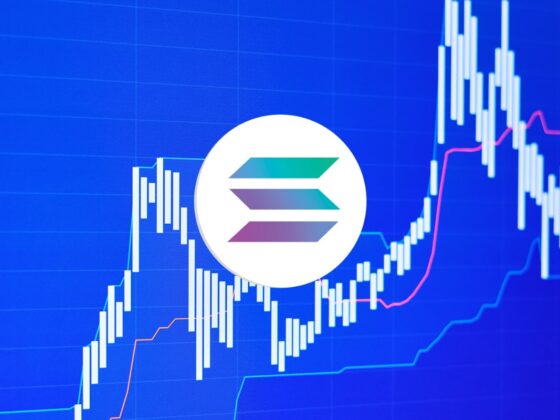 Solana : le premier ETF américain avec staking signe 33 millions de dollars de volume dès son lancement