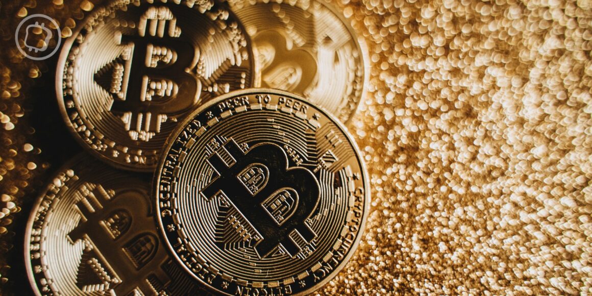 Les trésoreries Bitcoin cartonnent et suivent de près les ETF dans la course aux BTC